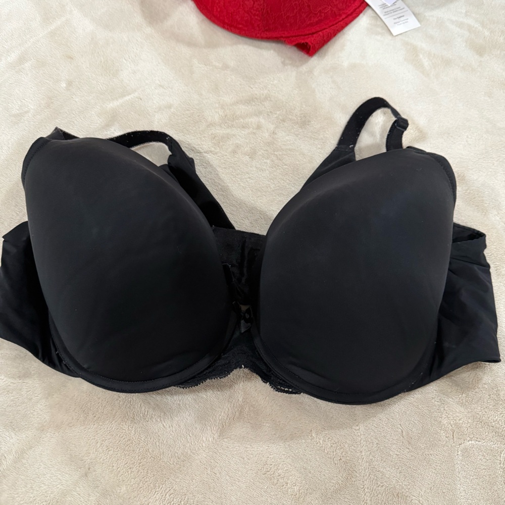 Black Women's Bra TORRID 44D